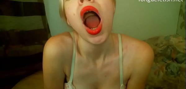  Vanessa has a big, sexy mouth and long tongue